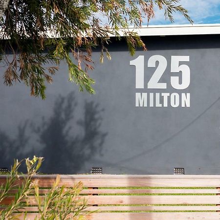 125 Milton Aparthotel Eksteriør bilde
